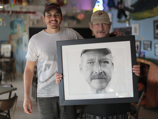 Illustration for article titled This Portrait Is Actually Hand Drawn with 2.1 Million Dots